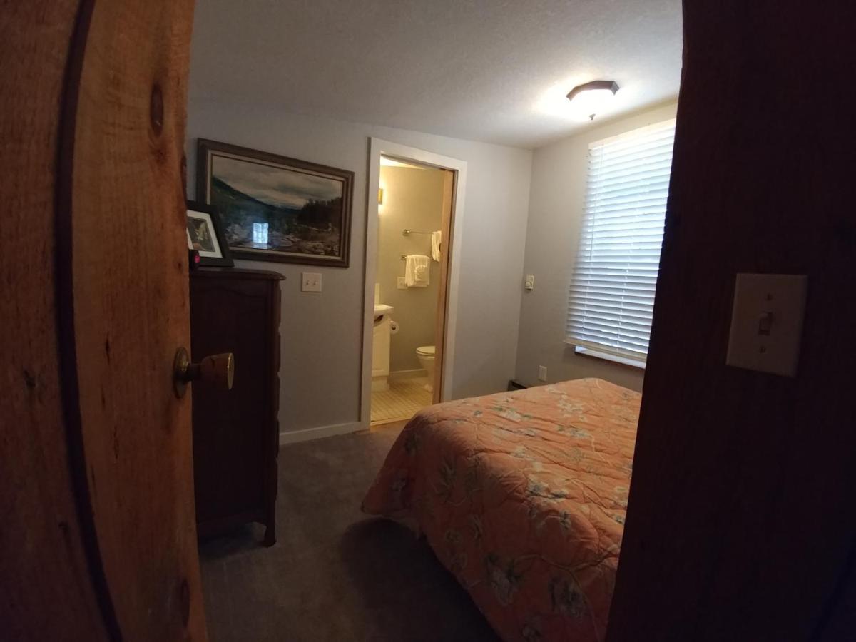 Arrowmont Stables & Cabins Cullowhee Экстерьер фото
