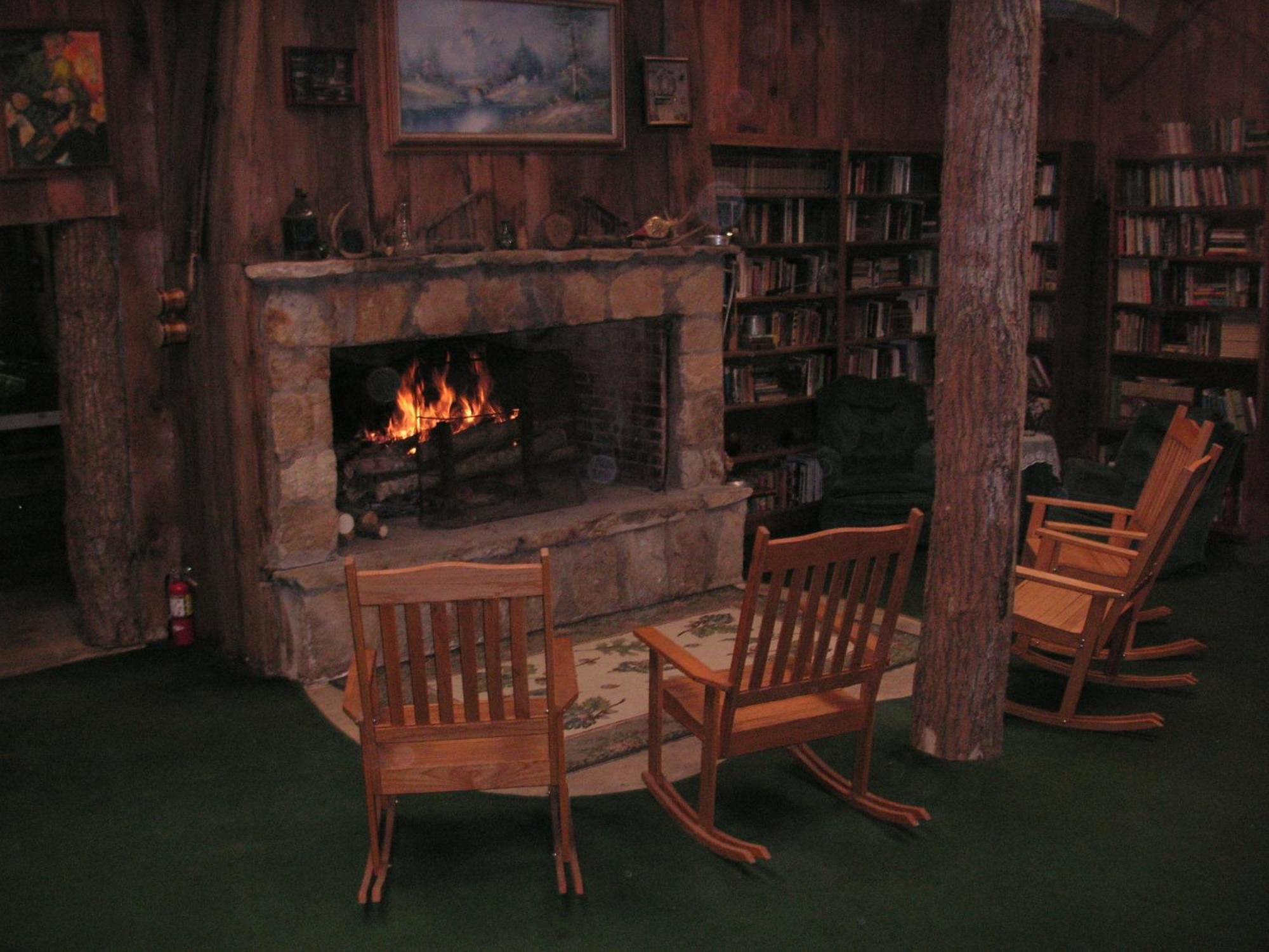 Arrowmont Stables & Cabins Cullowhee Экстерьер фото
